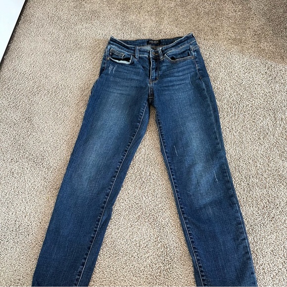 Judy Blue Medium Wash Slim Fit Straight Leg Ankle Jeans Women’s Size 26 - Picture 5 of 13